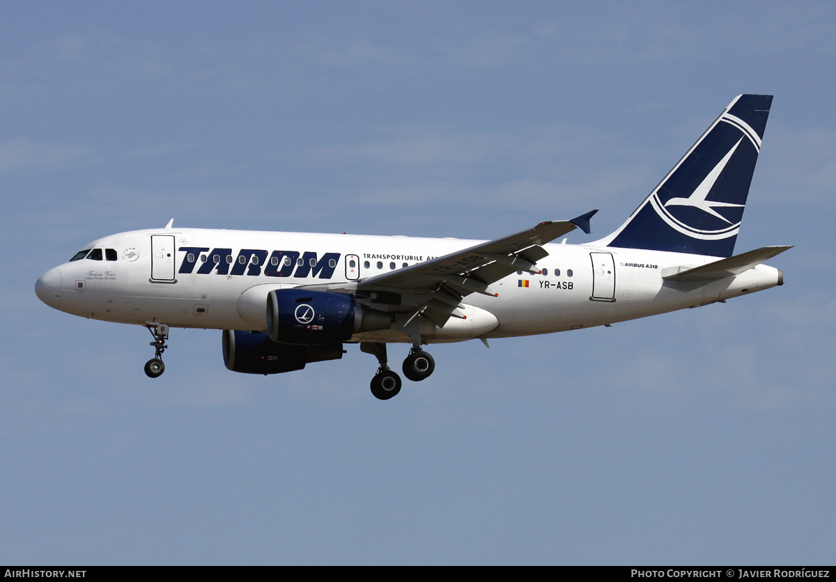 Aircraft Photo of YR-ASB | Airbus A318-111 | TAROM - Transporturile Aeriene Române | AirHistory.net #491048