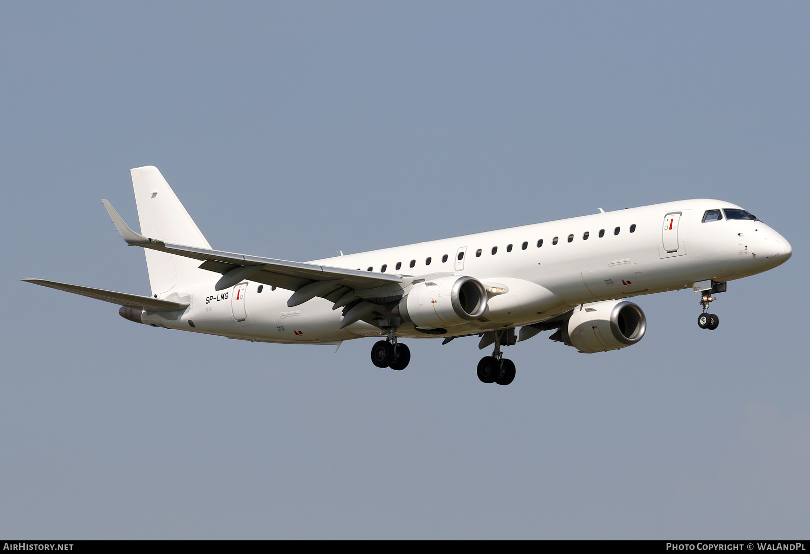 Aircraft Photo of SP-LMG | Embraer 190LR (ERJ-190-100LR) | AirHistory.net #491070