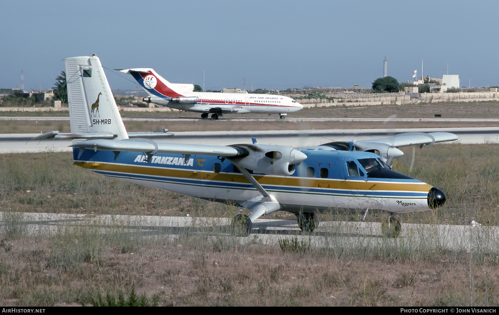 Aircraft Photo of 5H-MRB | De Havilland Canada DHC-6-300 Twin Otter | Air Tanzania | AirHistory.net #491132
