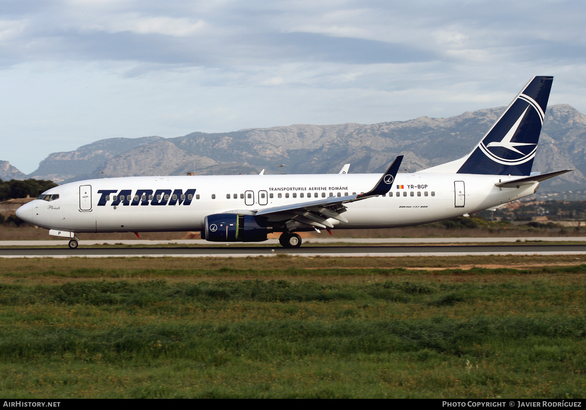 Aircraft Photo of YR-BGP | Boeing 737-86J | TAROM - Transporturile Aeriene Române | AirHistory.net #491237
