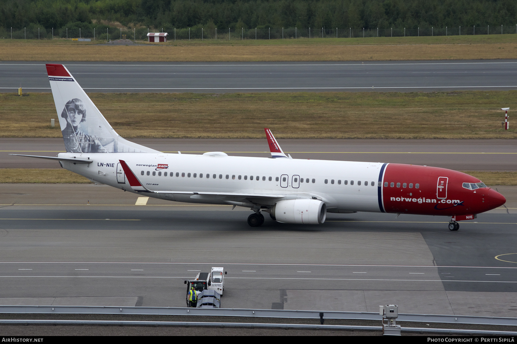 Aircraft Photo of LN-NIE | Boeing 737-8JP | Norwegian | AirHistory.net #491238
