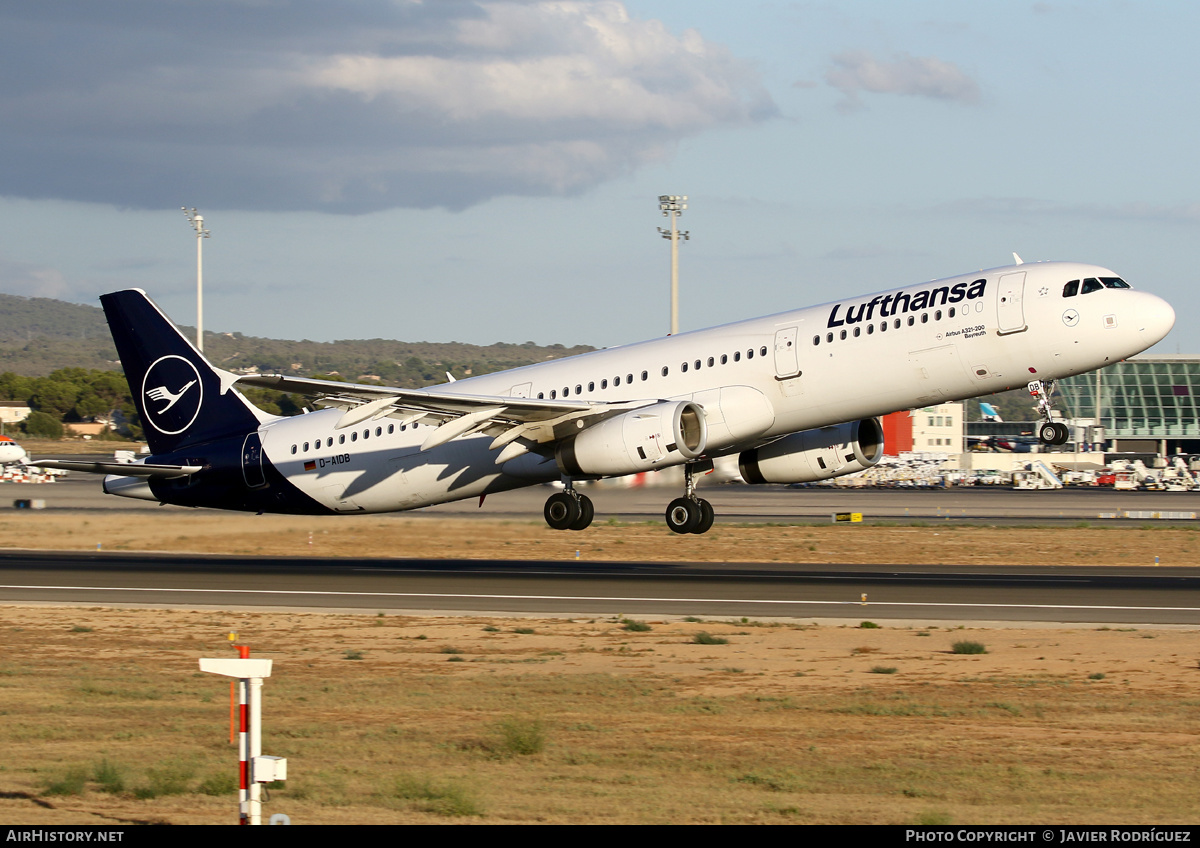 Aircraft Photo of D-AIDB | Airbus A321-231 | Lufthansa | AirHistory.net #491239