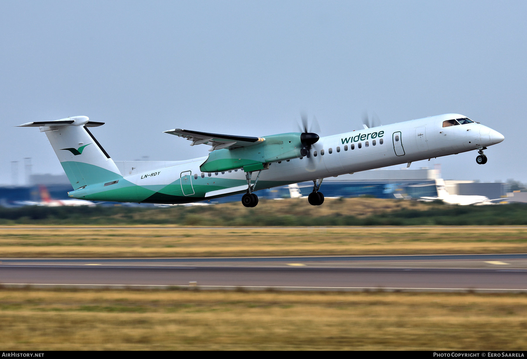 Aircraft Photo of LN-RDY | Bombardier DHC-8-402 Dash 8 | Widerøe | AirHistory.net #491320