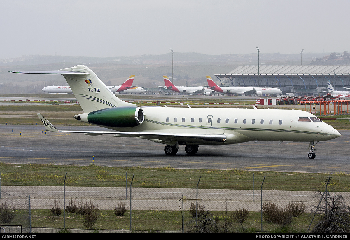 Aircraft Photo of YR-TIK | Bombardier Global 5000 (BD-700-1A11) | Țiriac Air | AirHistory.net #491366