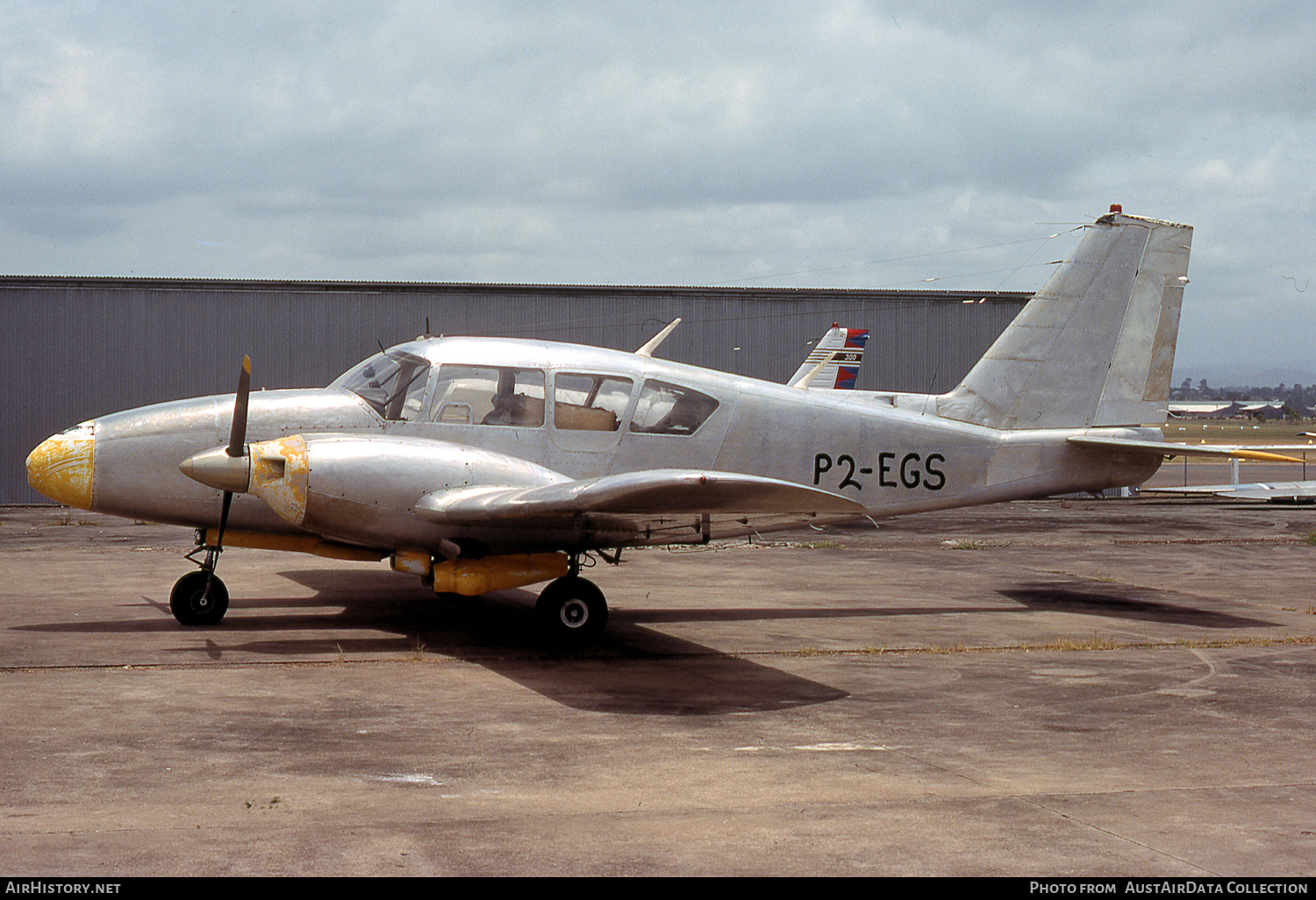 Aircraft Photo of P2-EGS | Piper PA-23-250 Aztec C | AirHistory.net #491407