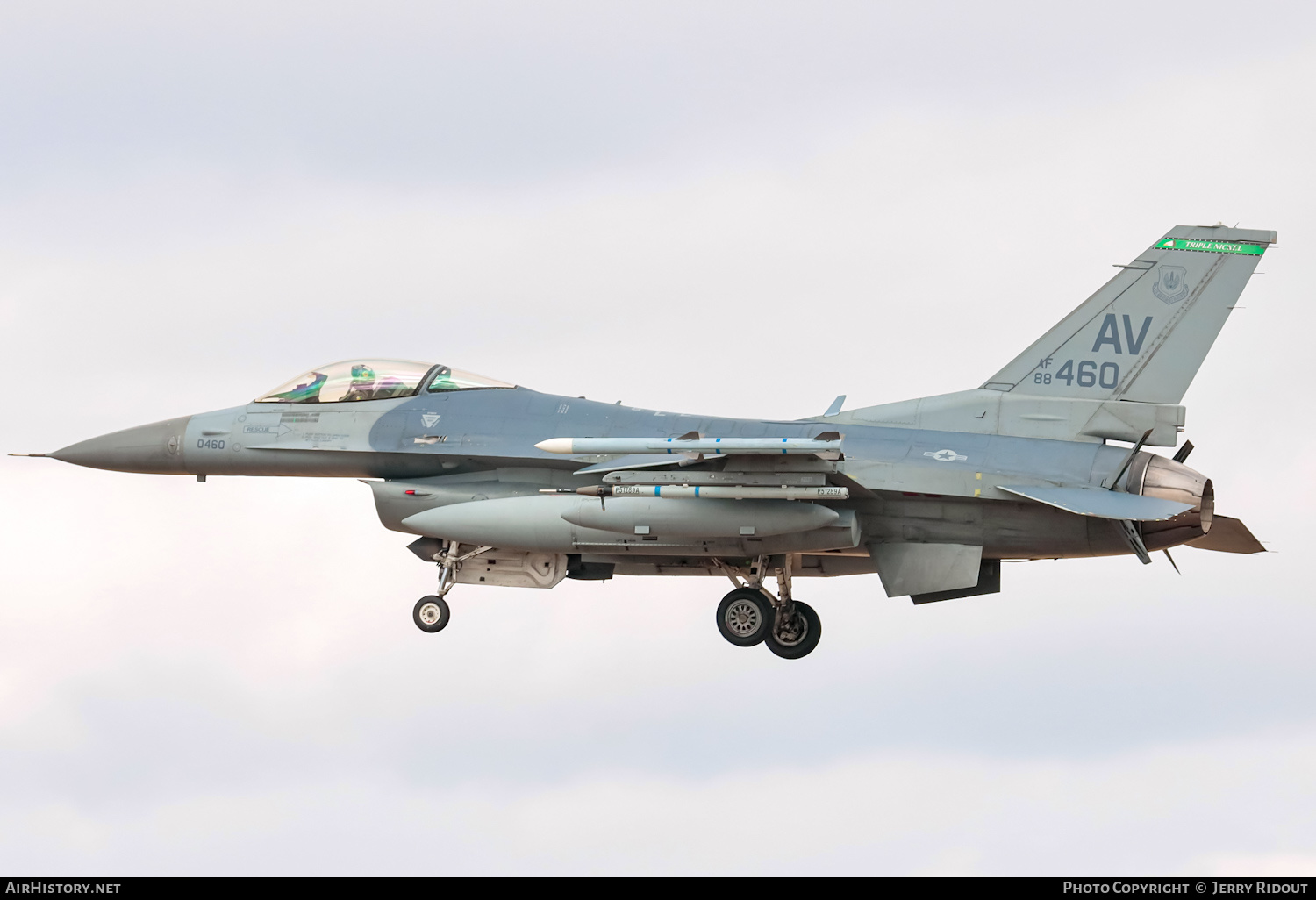 Aircraft Photo of 88-0460 / AF88-460 | Lockheed Martin F-16CM Fighting Falcon | USA - Air Force | AirHistory.net #491411