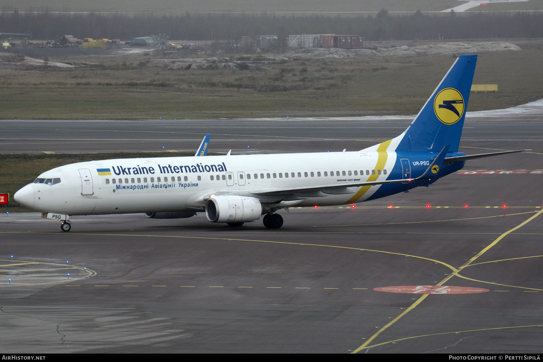 Aircraft Photo of UR-PSG | Boeing 737-85R | Ukraine International Airlines | AirHistory.net #491549