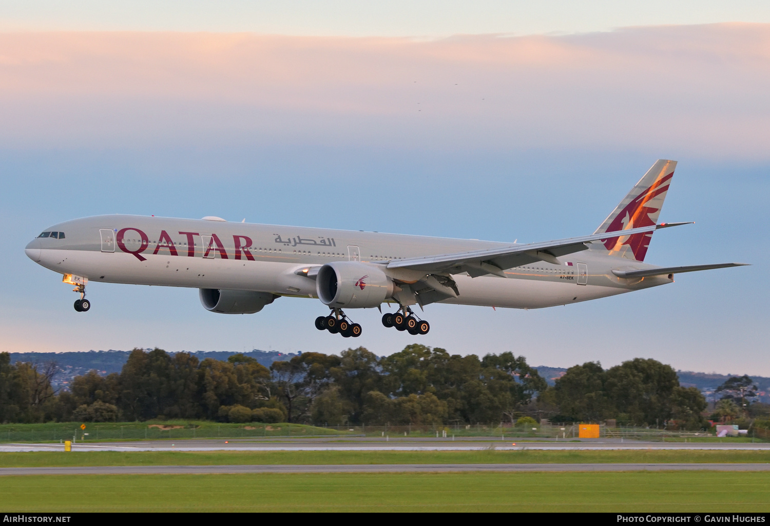 Aircraft Photo of A7-BEK | Boeing 777-300/ER | Qatar Airways | AirHistory.net #491633