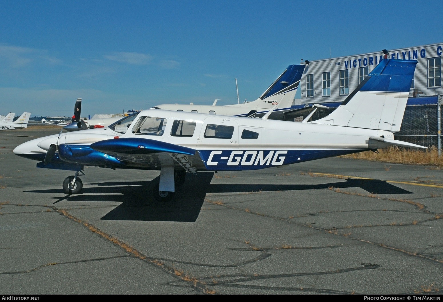 Aircraft Photo of C-GOMG | Piper PA-34-200 Seneca | AirHistory.net #491667