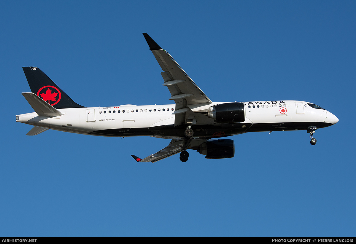 Aircraft Photo of C-GUPG | Airbus A220-371 (BD-500-1A11) | Air Canada | AirHistory.net #491854