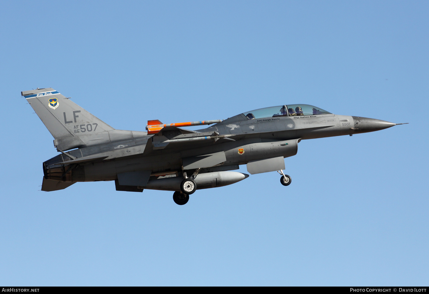Aircraft Photo of 85-1507 / AF85-507 | General Dynamics F-16D Fighting Falcon | USA - Air Force | AirHistory.net #491858