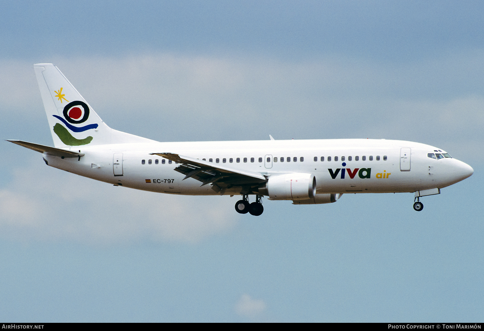 Aircraft Photo of EC-797 | Boeing 737-36E | Viva Air | AirHistory.net #491863