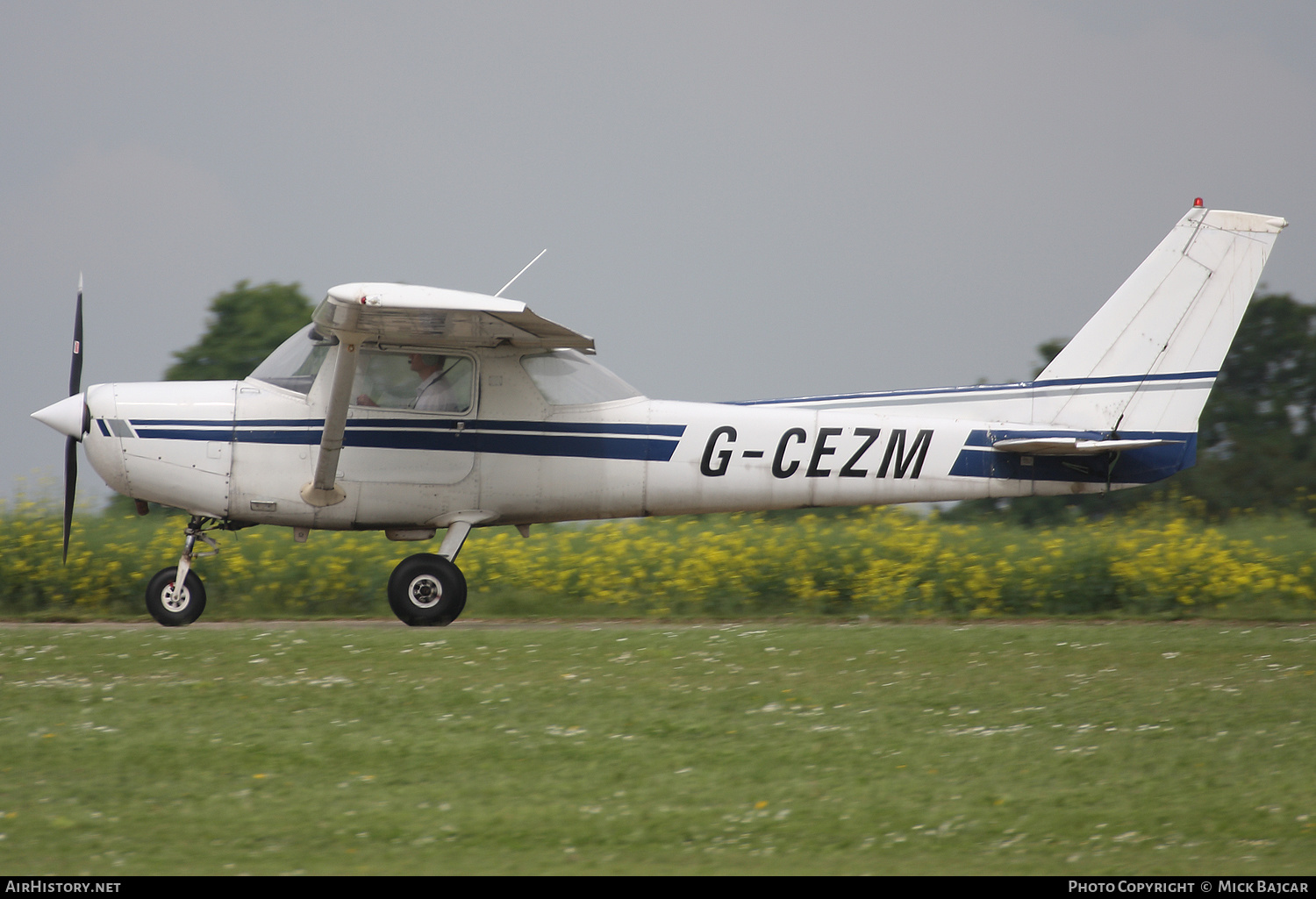 Aircraft Photo of G-CEZM | Cessna 152 | AirHistory.net #491953