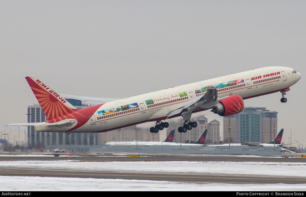 Aircraft Photo of VT-ALN | Boeing 777-337/ER | Air India | AirHistory.net #491981