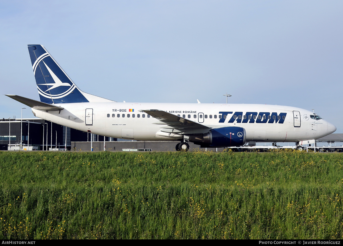 Aircraft Photo of YR-BGE | Boeing 737-38J | TAROM - Transporturile Aeriene Române | AirHistory.net #491982