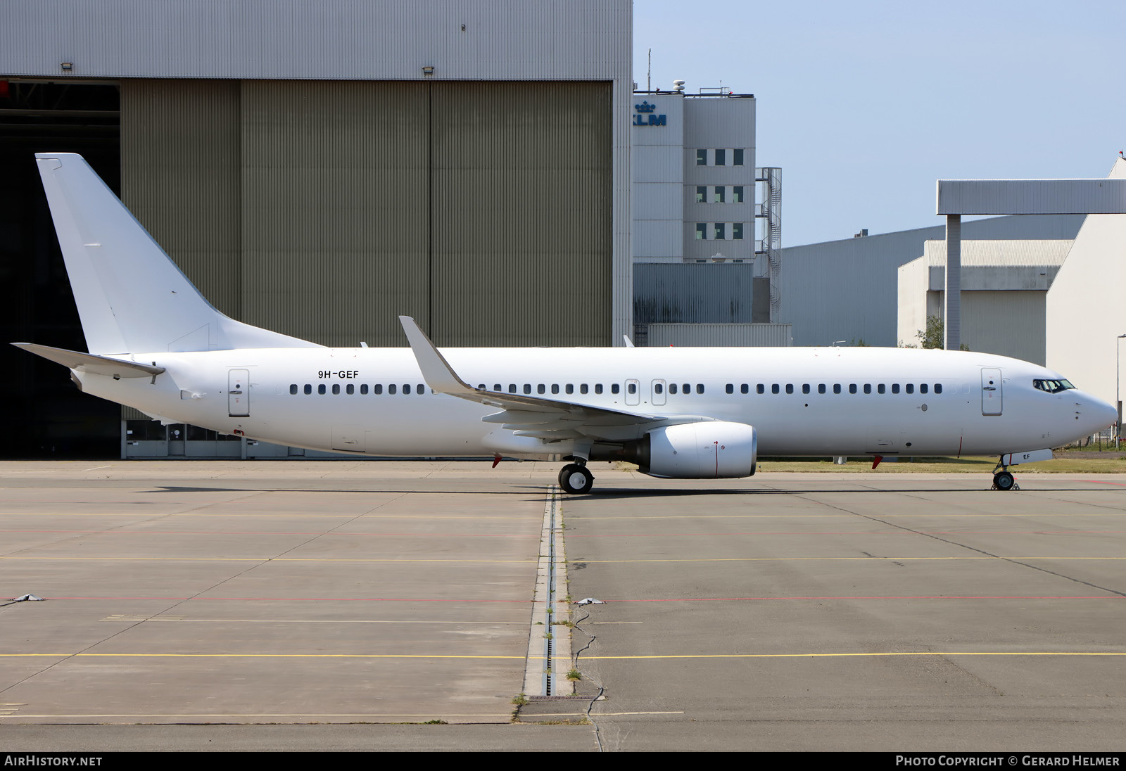 Aircraft Photo of 9H-GEF | Boeing 737-86Q | AirHistory.net #492053