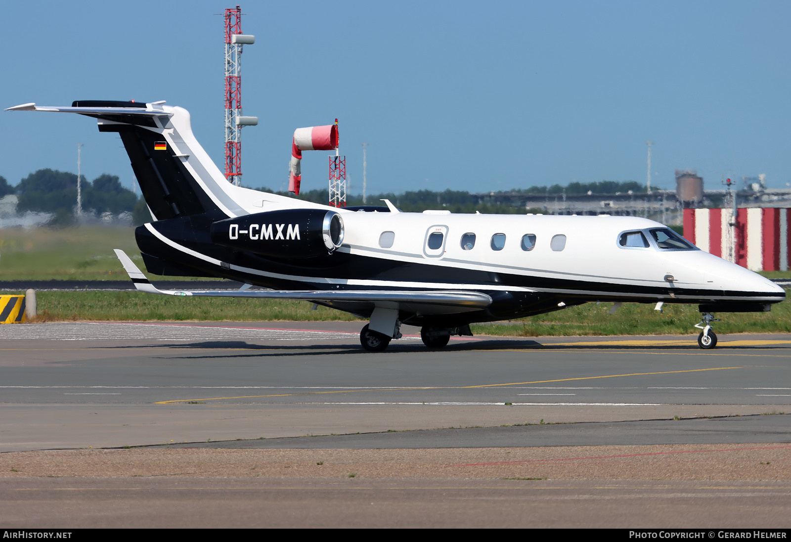 Aircraft Photo of D-CMXM | Embraer EMB-505 Phenom 300 | AirHistory.net #492056