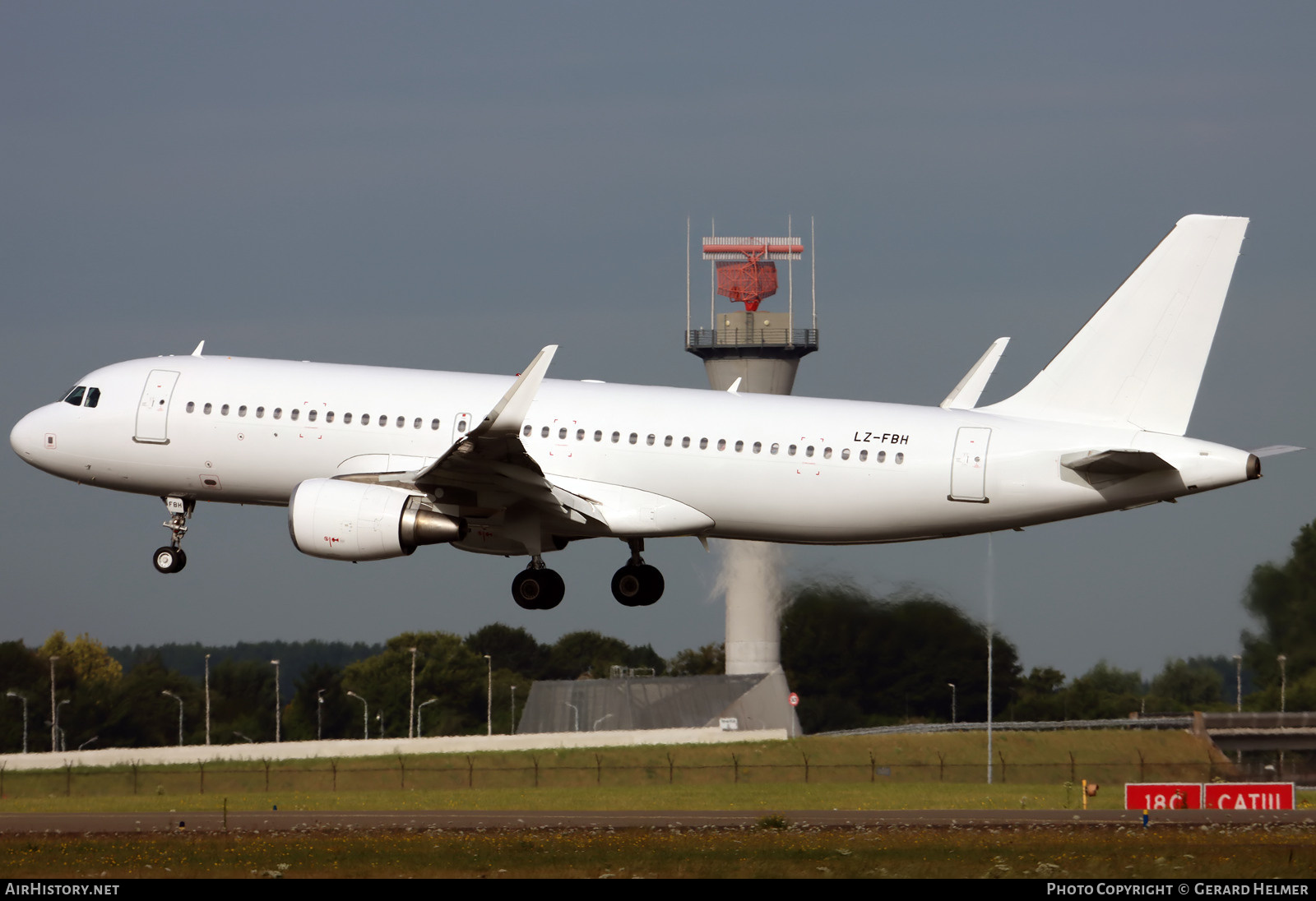 Aircraft Photo of LZ-FBH | Airbus A320-214 | AirHistory.net #492108