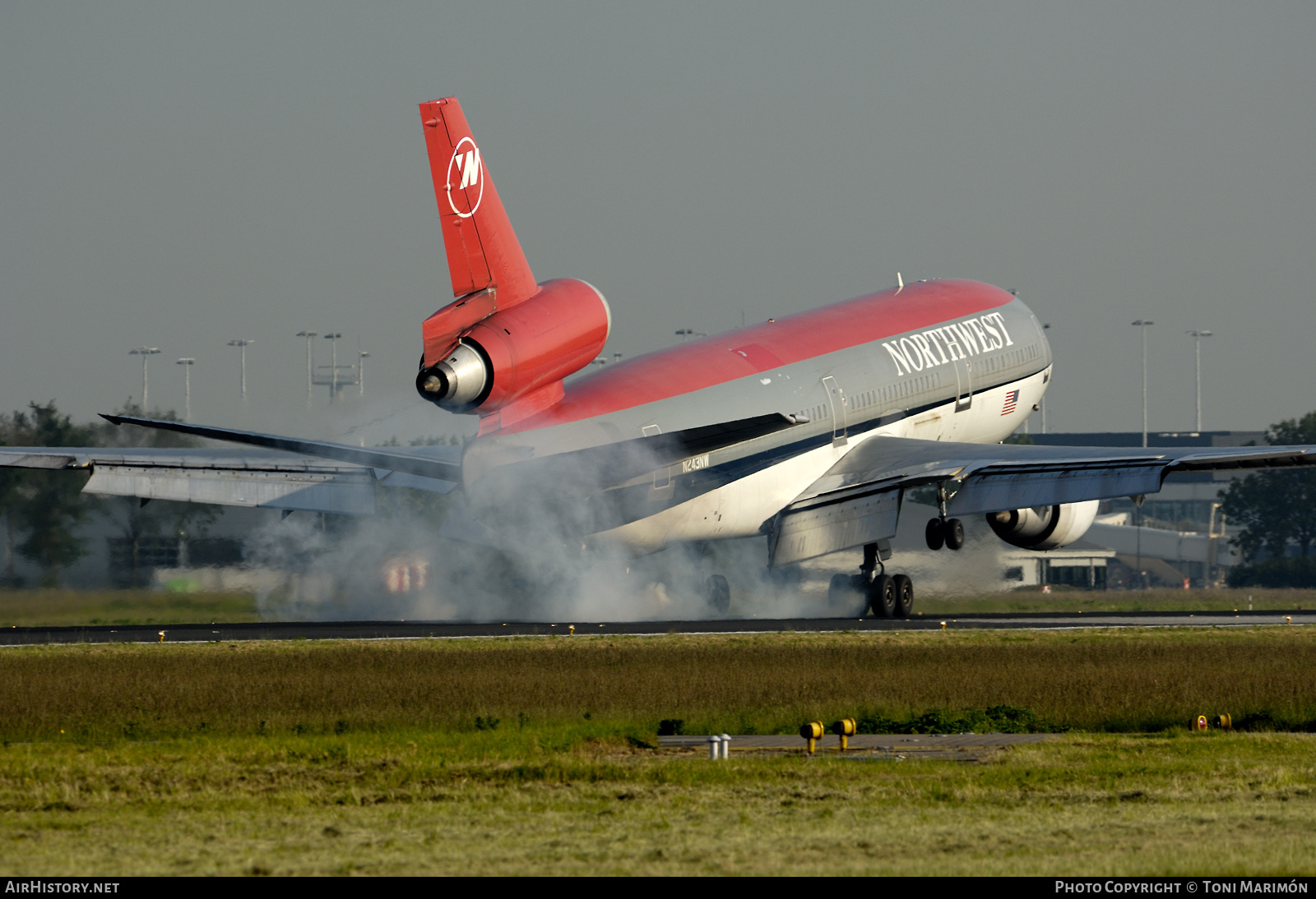 Aircraft Photo of N243NW | McDonnell Douglas DC-10-30(ER) | Northwest Airlines | AirHistory.net #492143