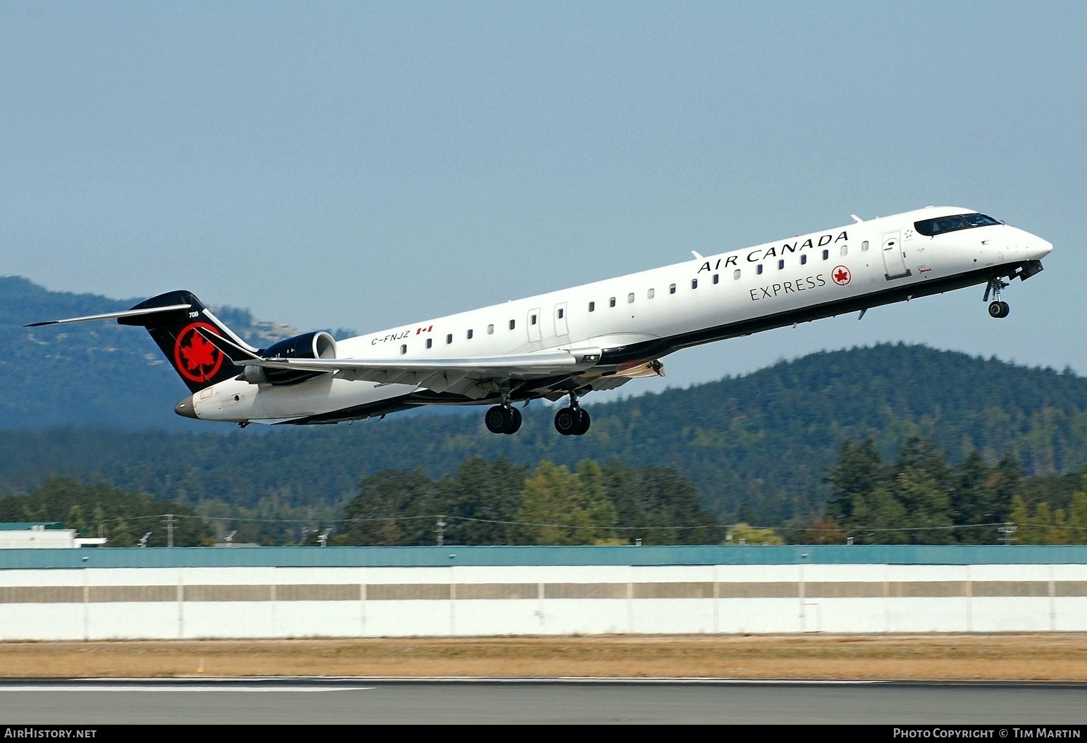 Aircraft Photo of C-FNJZ | Bombardier CRJ-900 (CL-600-2D24) | Air Canada Express | AirHistory.net #492230