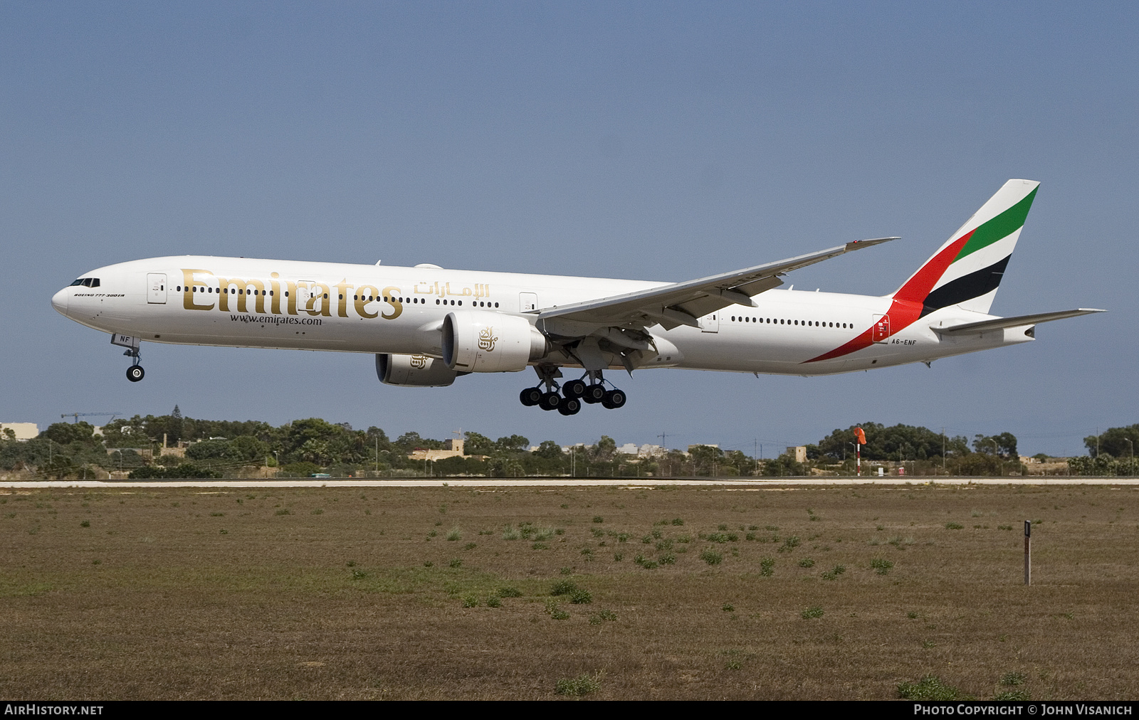 Aircraft Photo of A6-ENF | Boeing 777-31H/ER | Emirates | AirHistory.net #492234