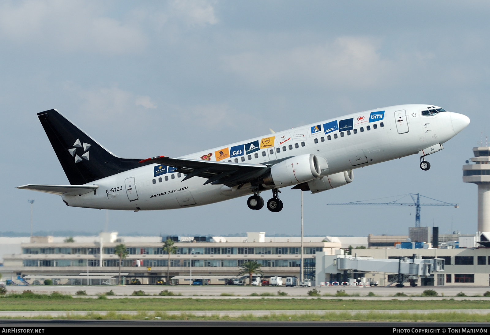 Aircraft Photo of G-BYZJ | Boeing 737-3Q8 | BMI - British Midland International | AirHistory.net #492259