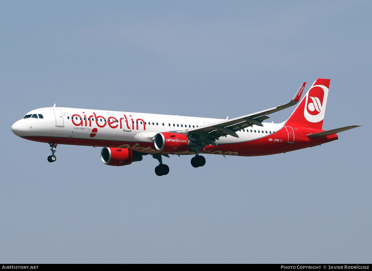 Aircraft Photo of HB-JOW | Airbus A321-211 | Air Berlin | AirHistory.net #492296