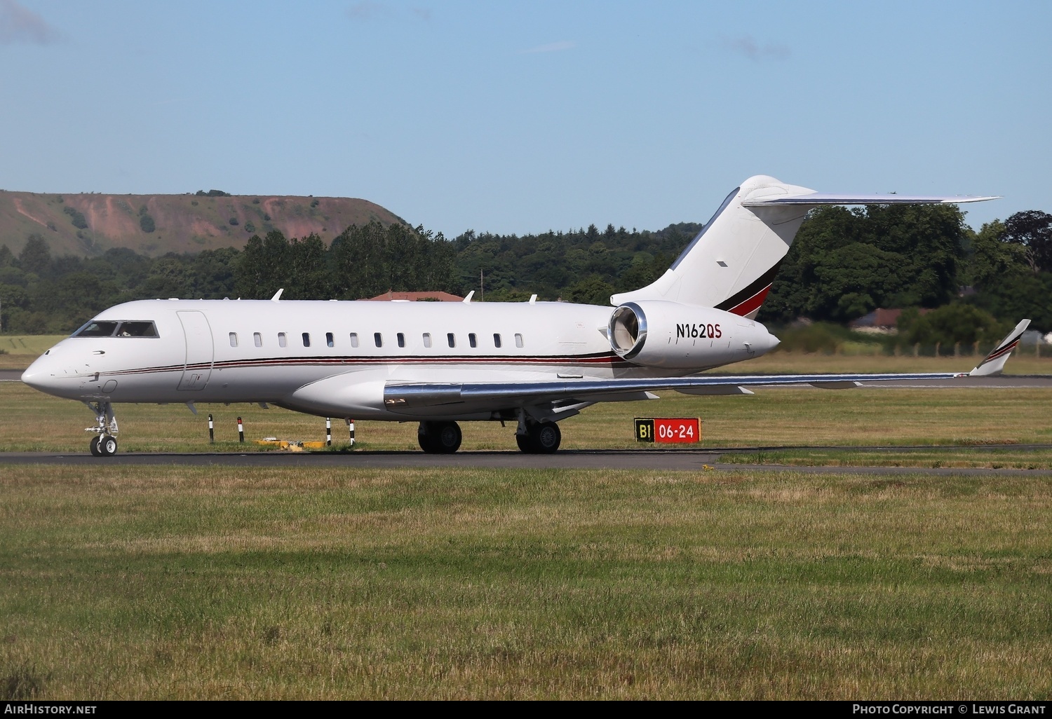 Aircraft Photo of N162QS | Bombardier Global 6000 (BD-700-1A10) | AirHistory.net #492396