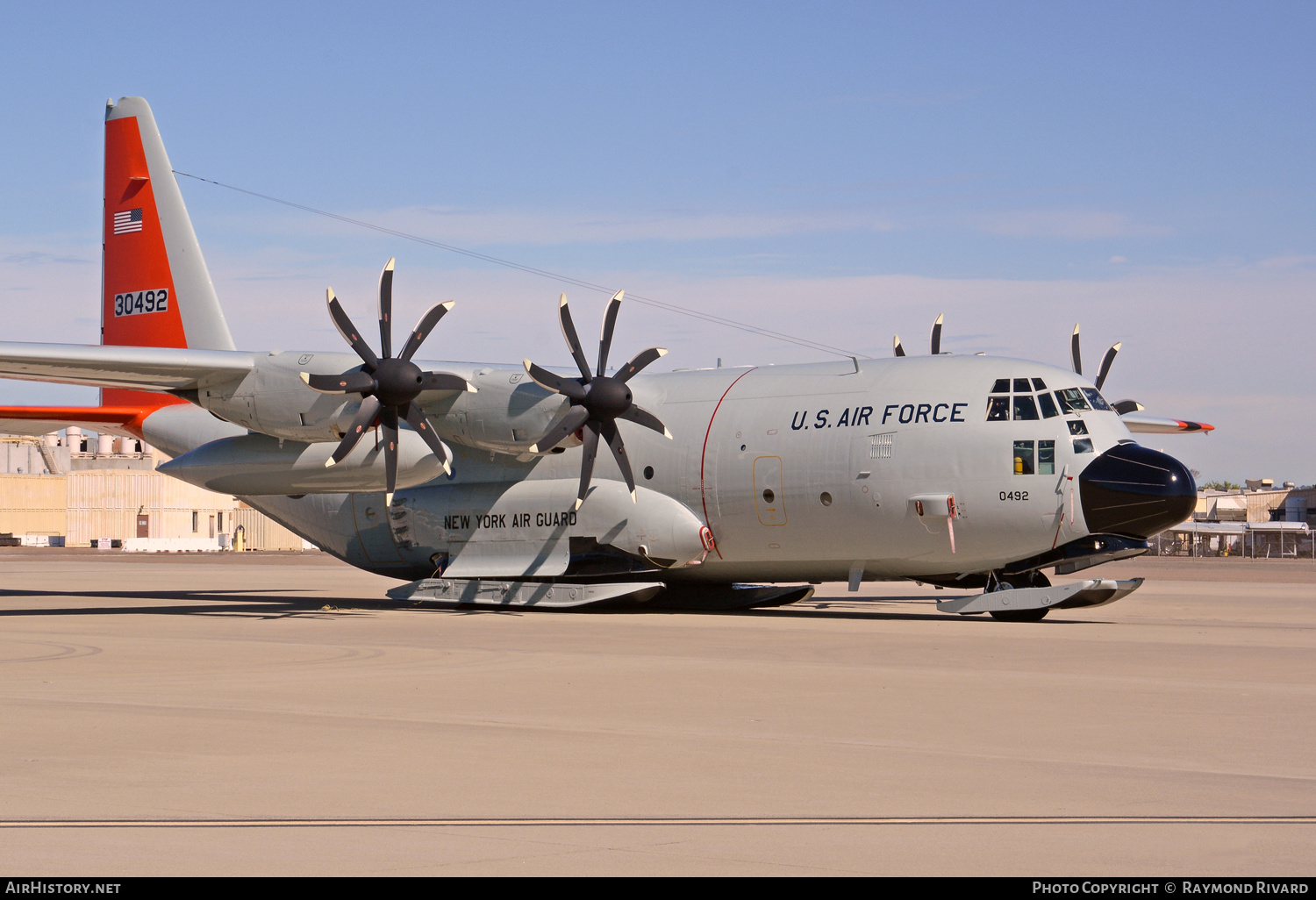 Aircraft Photo of 83-0492 / 30492 | Lockheed LC-130H Hercules (L-382) | USA - Air Force | AirHistory.net #492436