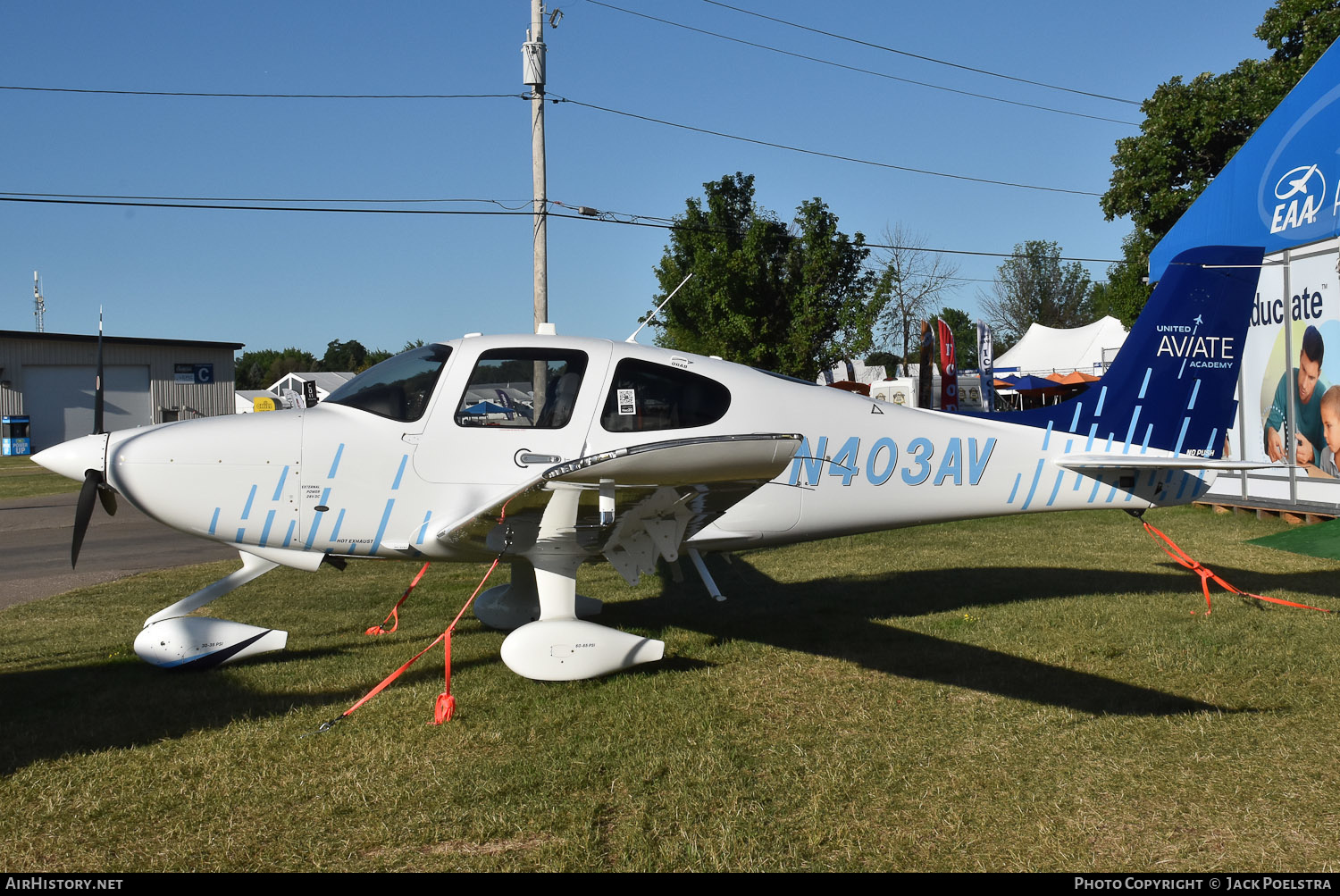 Aircraft Photo of N403AV | Cirrus SR-20 G6 | United Aviate Academy | AirHistory.net #492490