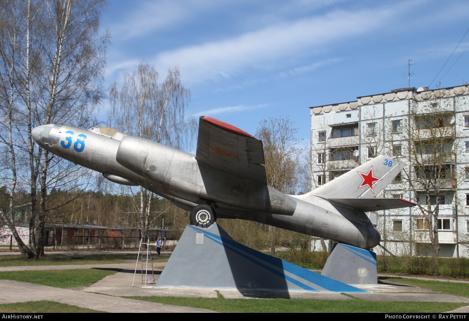Aircraft Photo of 38 blue | Ilyushin Il-28 | Soviet Union - Air Force | AirHistory.net #492508