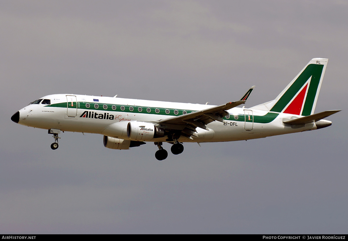 Aircraft Photo of EI-DFL | Embraer 170LR (ERJ-170-100LR) | Alitalia Express | AirHistory.net #492592
