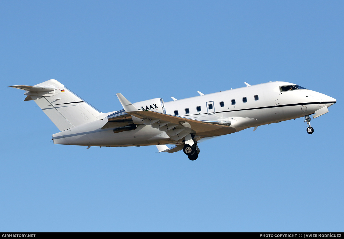 Aircraft Photo of D-AAAX | Bombardier Challenger 604 (CL-600-2B16) | AirHistory.net #492624