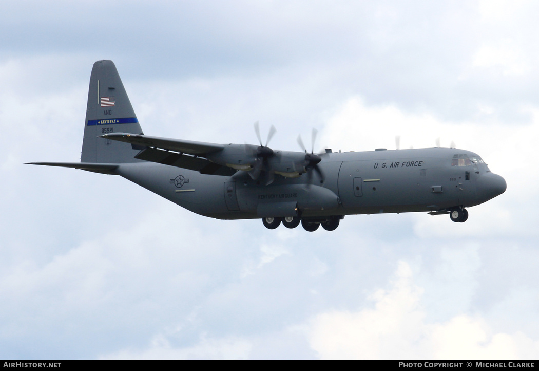 Aircraft Photo of 18-5921 / 85921 | Lockheed Martin C-130J-30 Hercules | USA - Air Force | AirHistory.net #492662