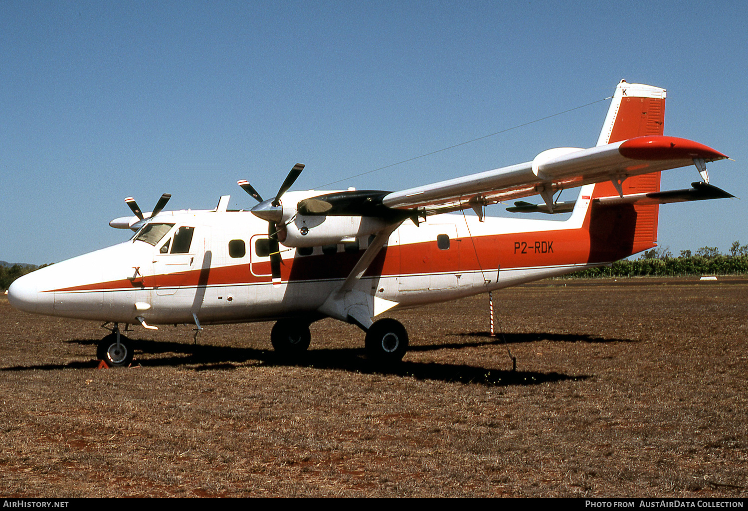 Aircraft Photo of P2-RDK | De Havilland Canada DHC-6-320 Twin Otter | AirHistory.net #492724