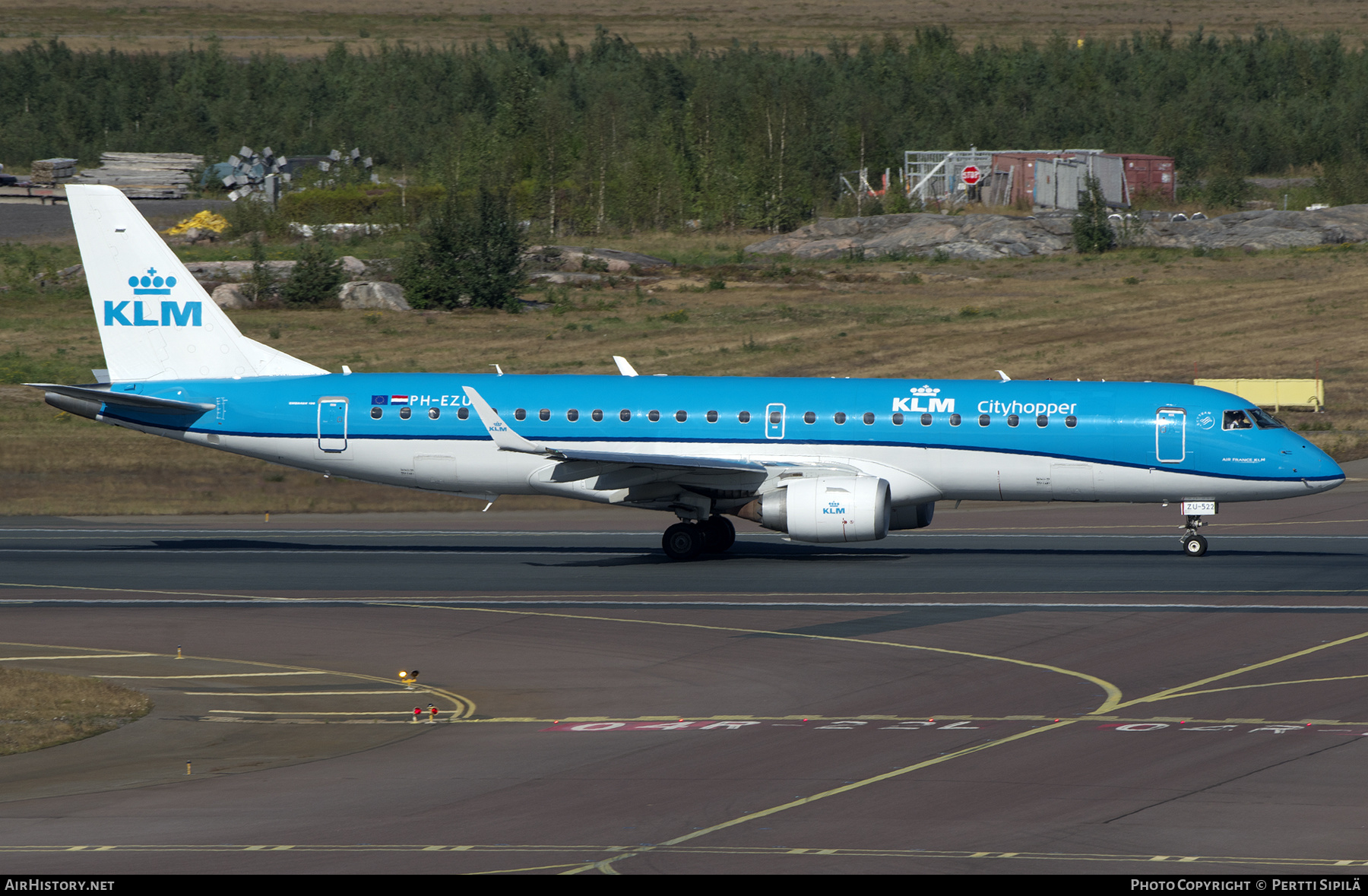 Aircraft Photo of PH-EZU | Embraer 190STD (ERJ-190-100STD) | KLM Cityhopper | AirHistory.net #492775