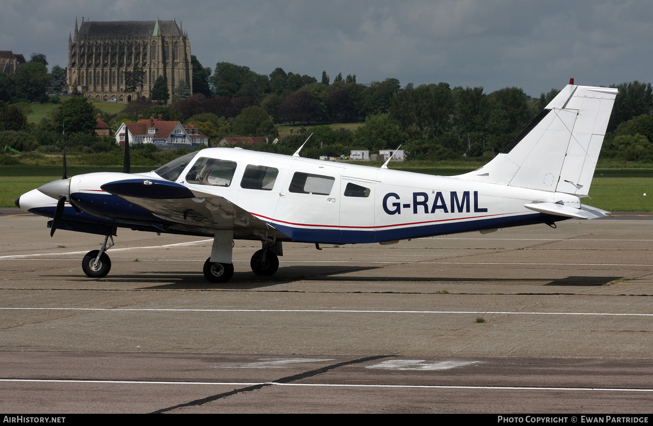 Aircraft Photo of G-RAML | Piper PA-34-220T Seneca III | AirHistory.net #492858