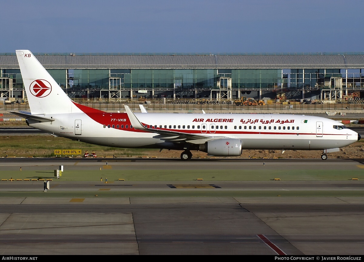 Aircraft Photo of 7T-VKB | Boeing 737-8D6 | Air Algérie | AirHistory.net #492875