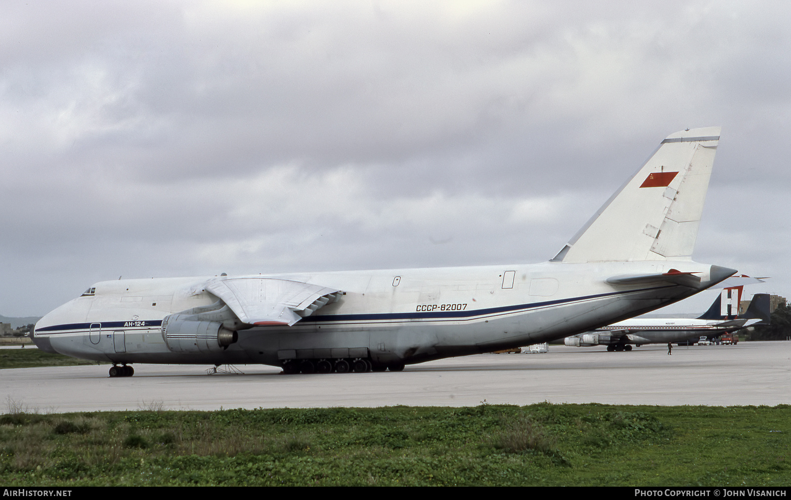 Aircraft Photo of CCCP-82007 | Antonov An-124-100 Ruslan | Aeroflot | AirHistory.net #492930