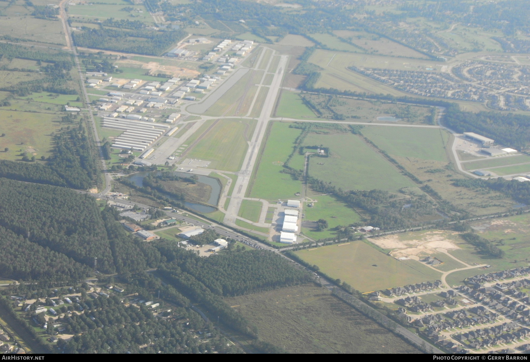 Airport photo of Houston - David Wayne Hooks Memorial (KDWH / DWH) in Texas, United States | AirHistory.net #492983