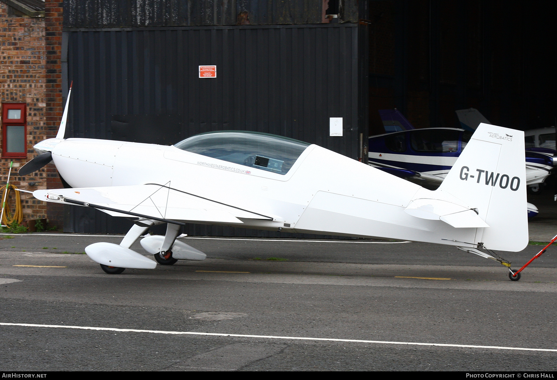 Aircraft Photo of G-TWOO | Extra EA300/200 | Northwest Aerobatics | AirHistory.net #493123