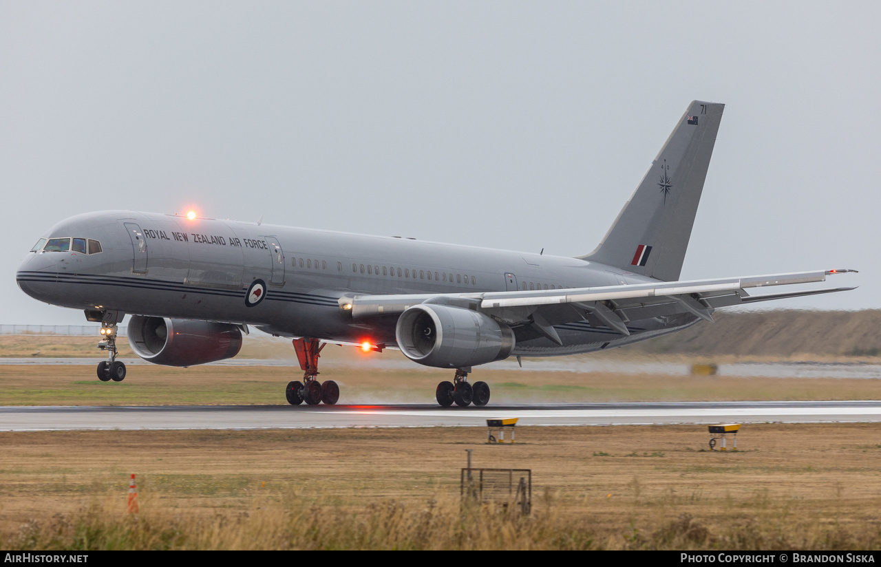 Aircraft Photo of NZ7571 | Boeing 757-2K2 | New Zealand - Air Force | AirHistory.net #493146