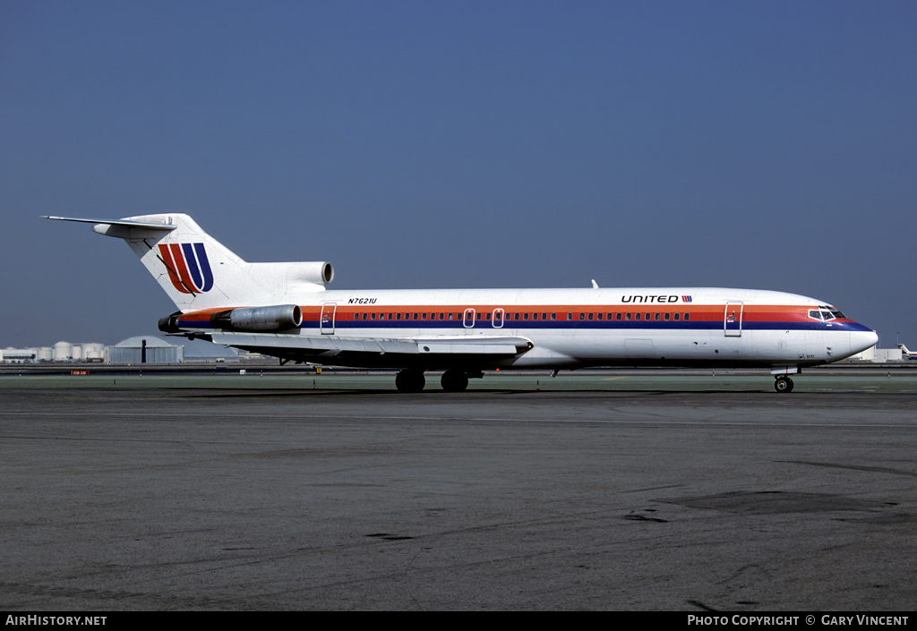 Aircraft Photo of N7621U | Boeing 727-222 | United Airlines | AirHistory.net #493152