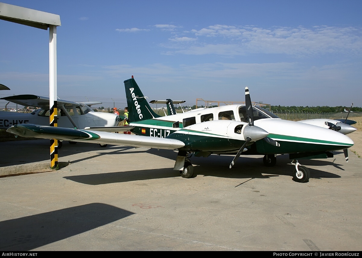 Aircraft Photo of EC-IJZ | Piper PA-34-200T Seneca II | Aerotec | AirHistory.net #493201