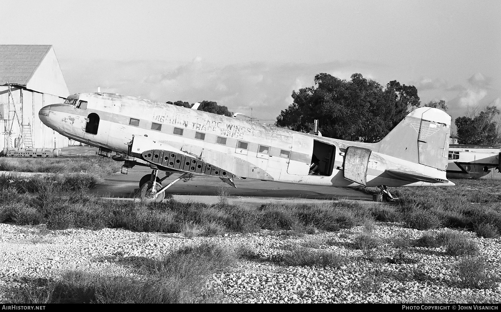 Aircraft Photo of N9050T | Douglas C-47A Skytrain | AirHistory.net #493209