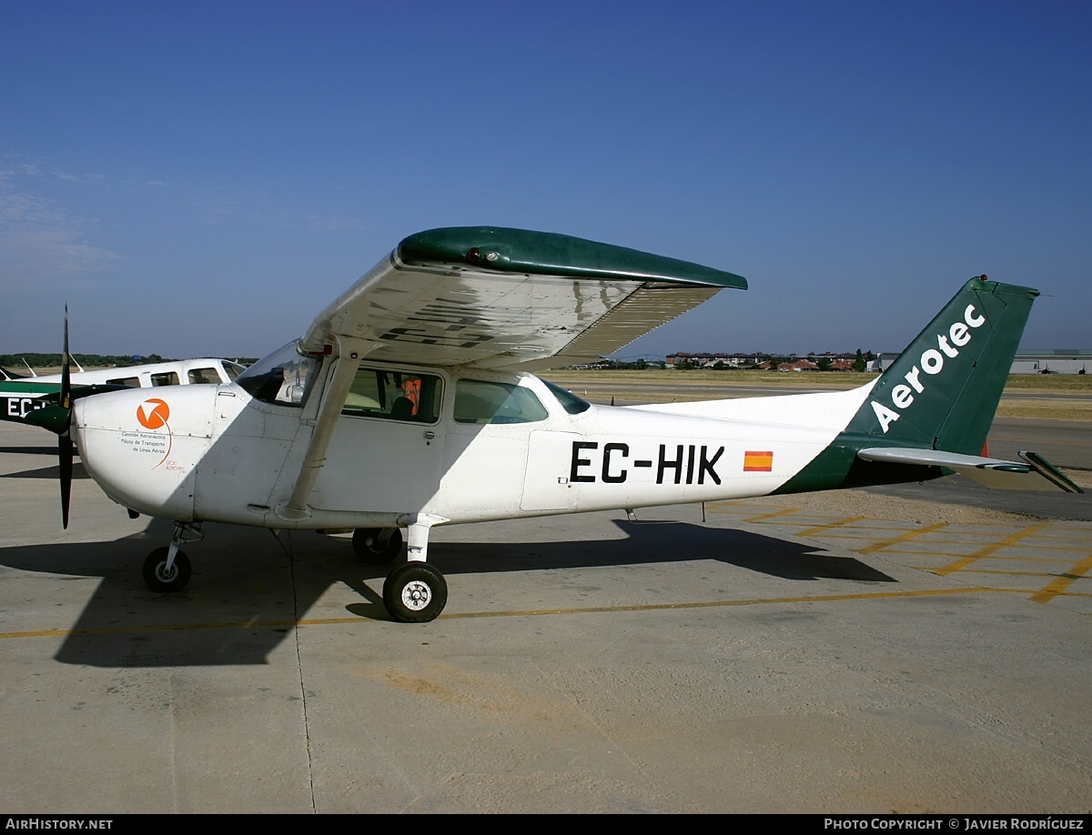 Aircraft Photo of EC-HIK | Cessna 172N Skyhawk II | Aerotec | AirHistory.net #493226