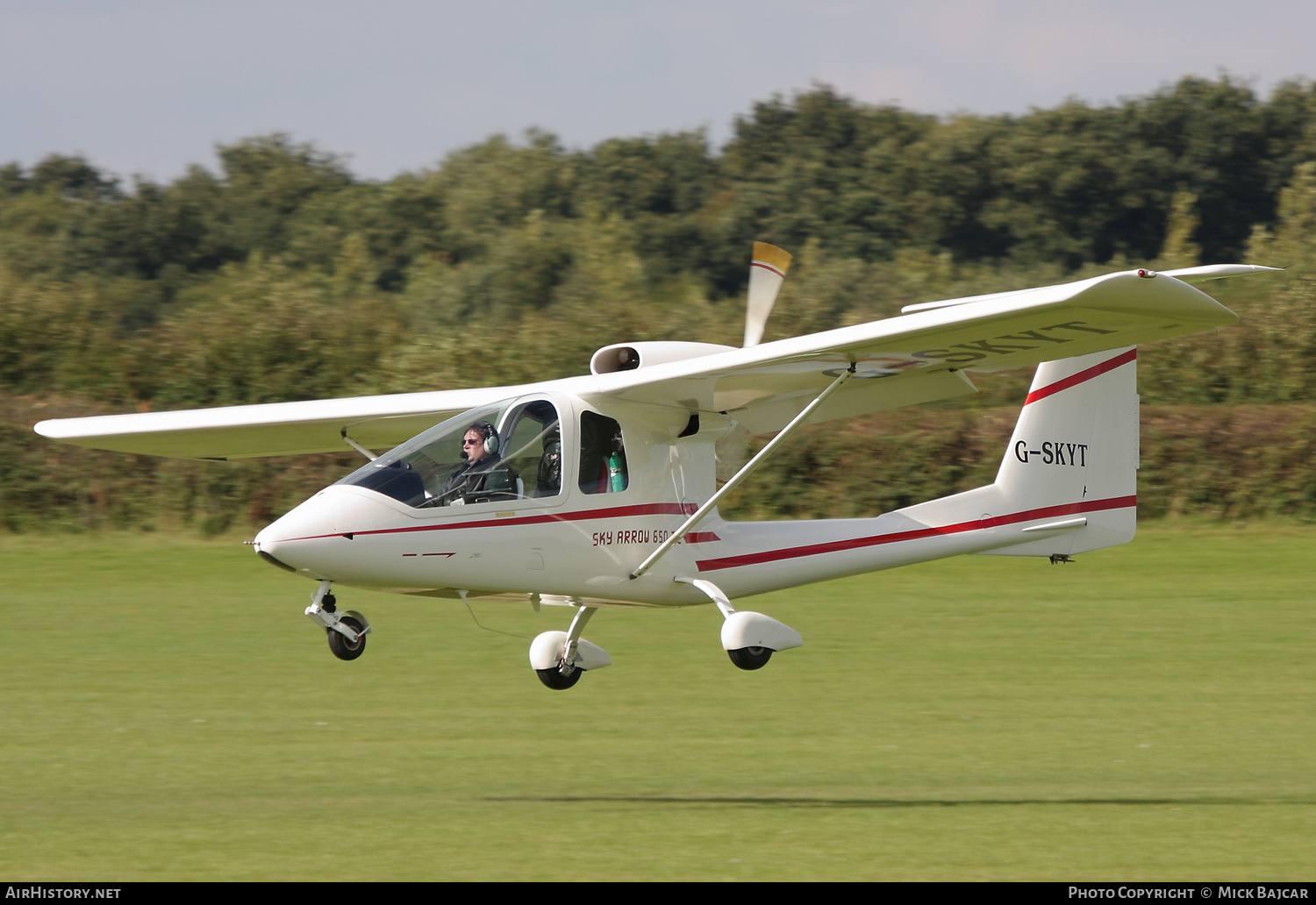 Aircraft Photo of G-SKYT | III Sky Arrow 650TC | AirHistory.net #493302