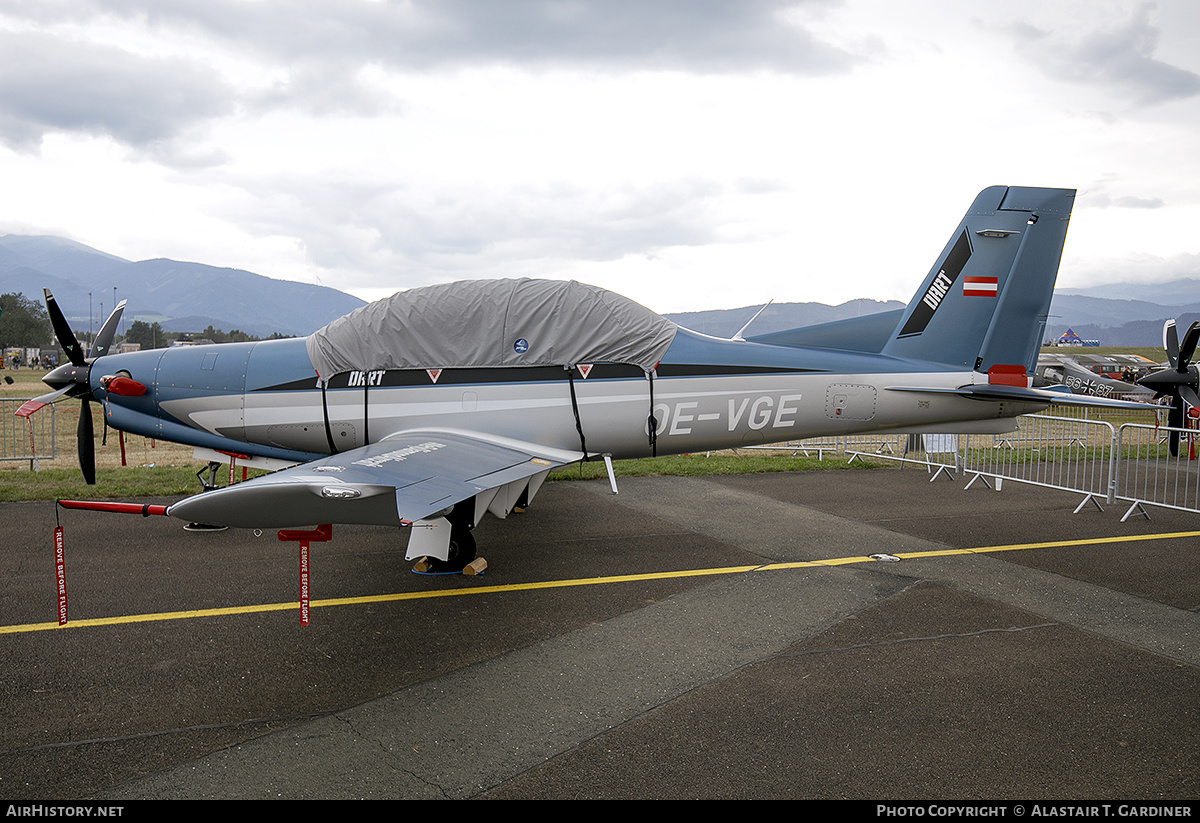 Aircraft Photo of OE-VGE | Diamond Dart-550 | AirHistory.net #493465