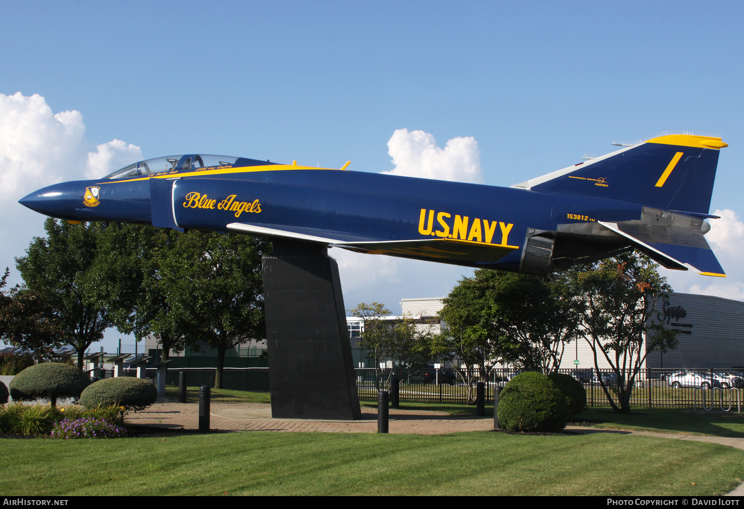 Aircraft Photo of 153812 | McDonnell Douglas F-4J Phantom II | USA - Navy | AirHistory.net #493561