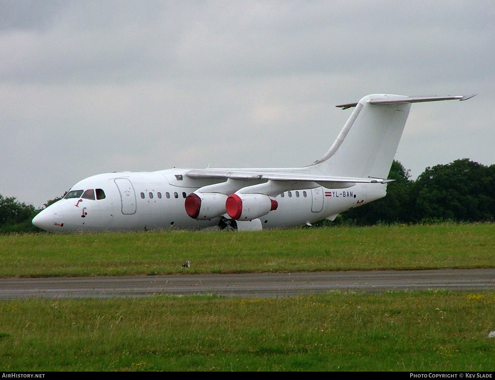 Aircraft Photo of YL-BAN | British Aerospace Avro 146-RJ70 | AirHistory.net #493566